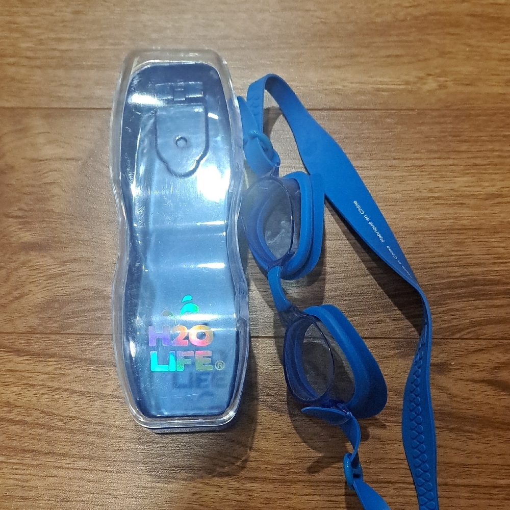 Kids Blue Swim Goggles